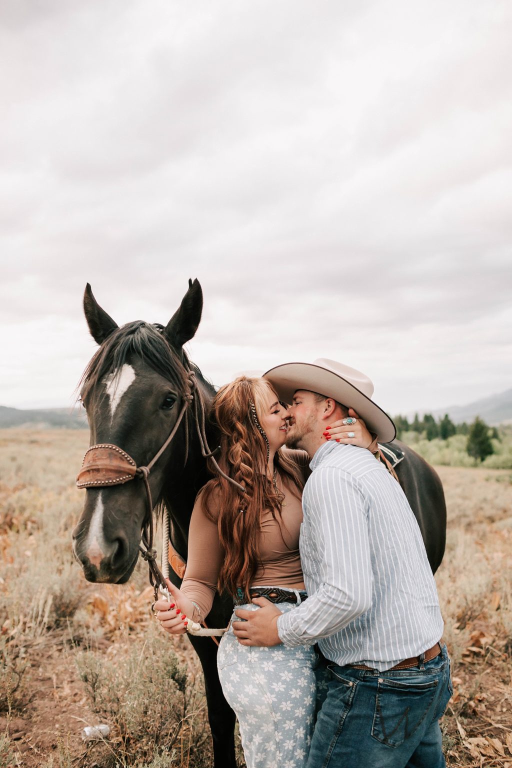 Gorgeous Western Engagement Photos Taken In Wyoming