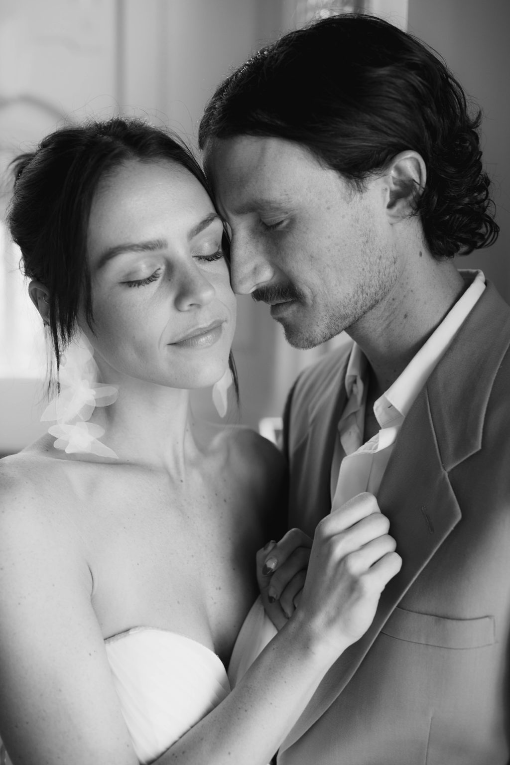 A Gorgeous Caldera House Wedding Adrian Wayment Photo a-gorgeous-caldera-house-wedding-adrian-wayment-photo